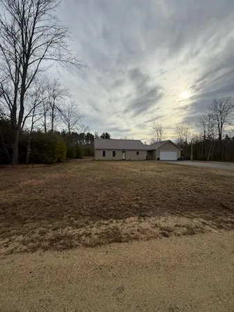$359,900 | 7 Silver Way, Oxford, ME 04270