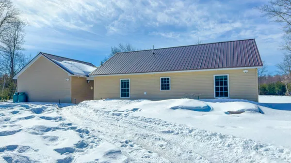 $359,900 | 7 Silver Way, Oxford, ME 04270