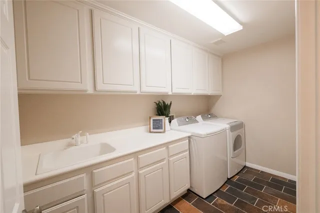 $838,900 | 29029 Easton Lane, Highland, CA 92346