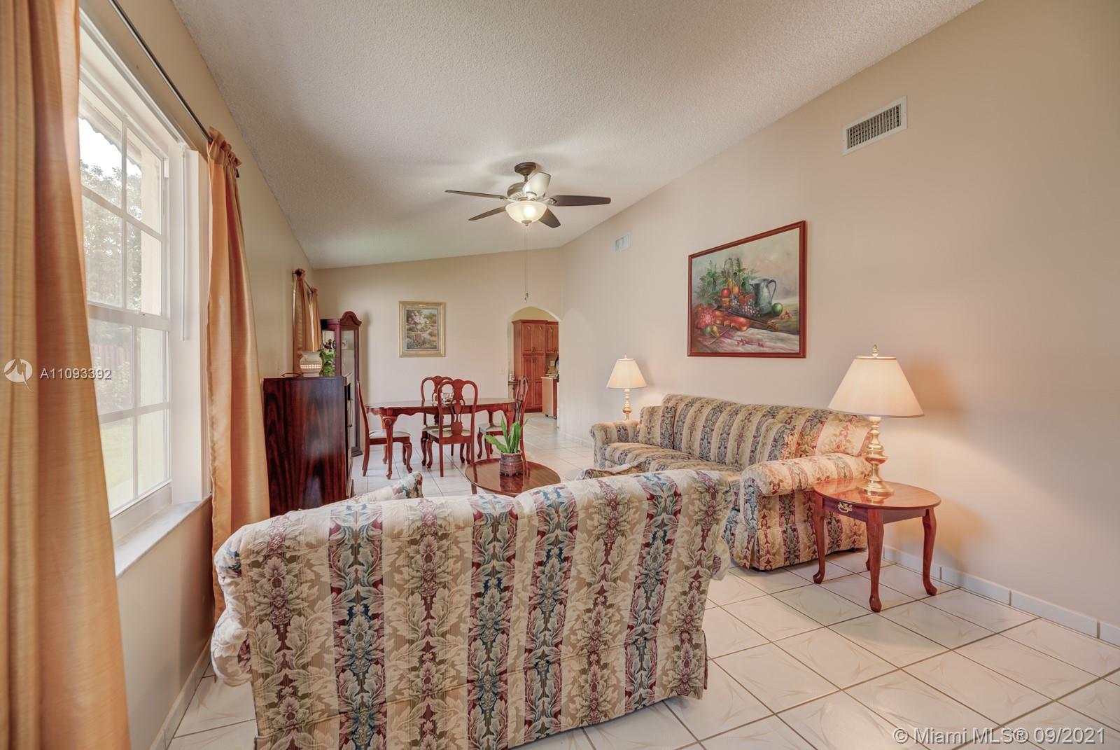 27905 Southwest 132nd Place Homestead, FL 33032 - Photo 2 of 33