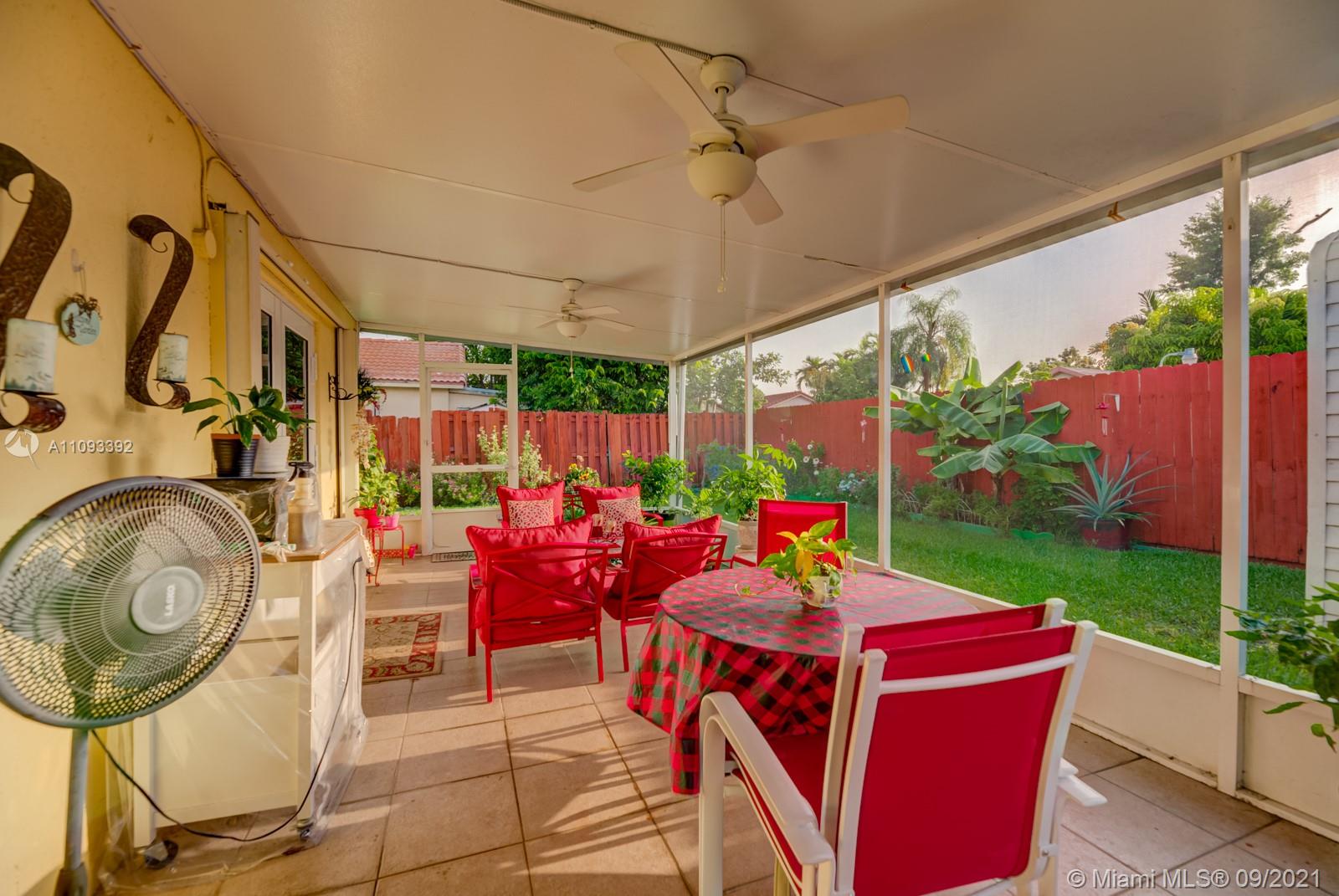 27905 Southwest 132nd Place Homestead, FL 33032 - Photo 26 of 33
