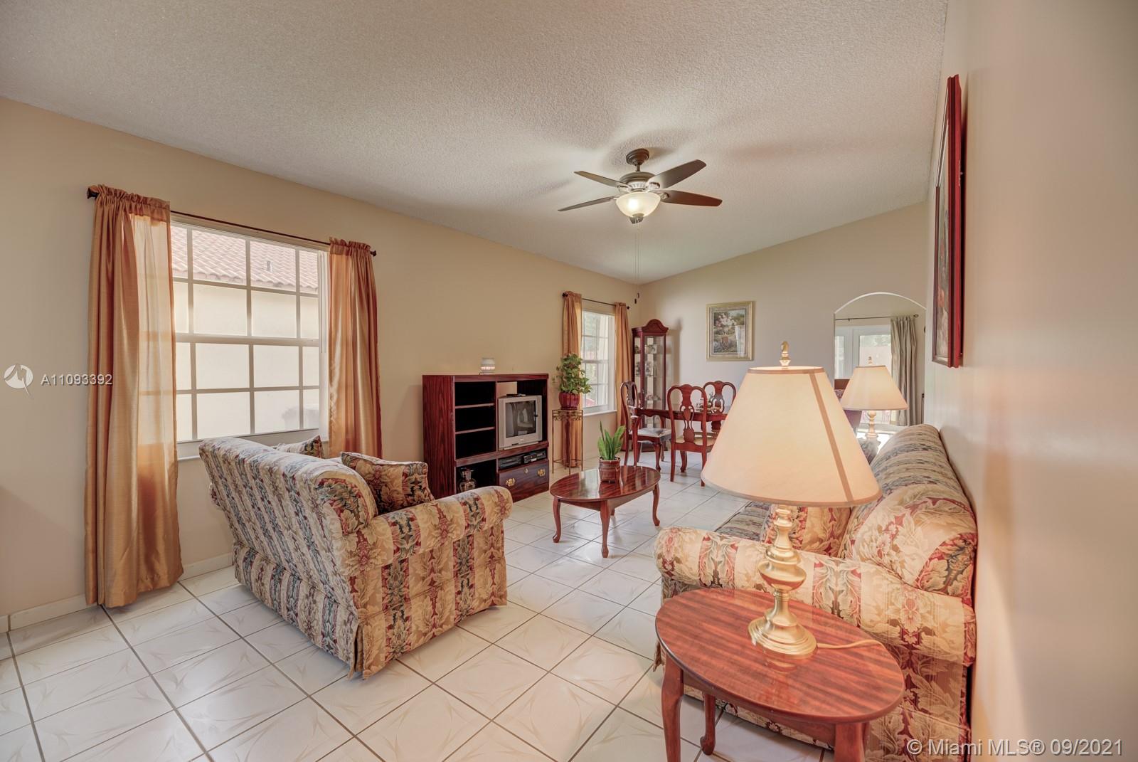 27905 Southwest 132nd Place Homestead, FL 33032 - Photo 4 of 33