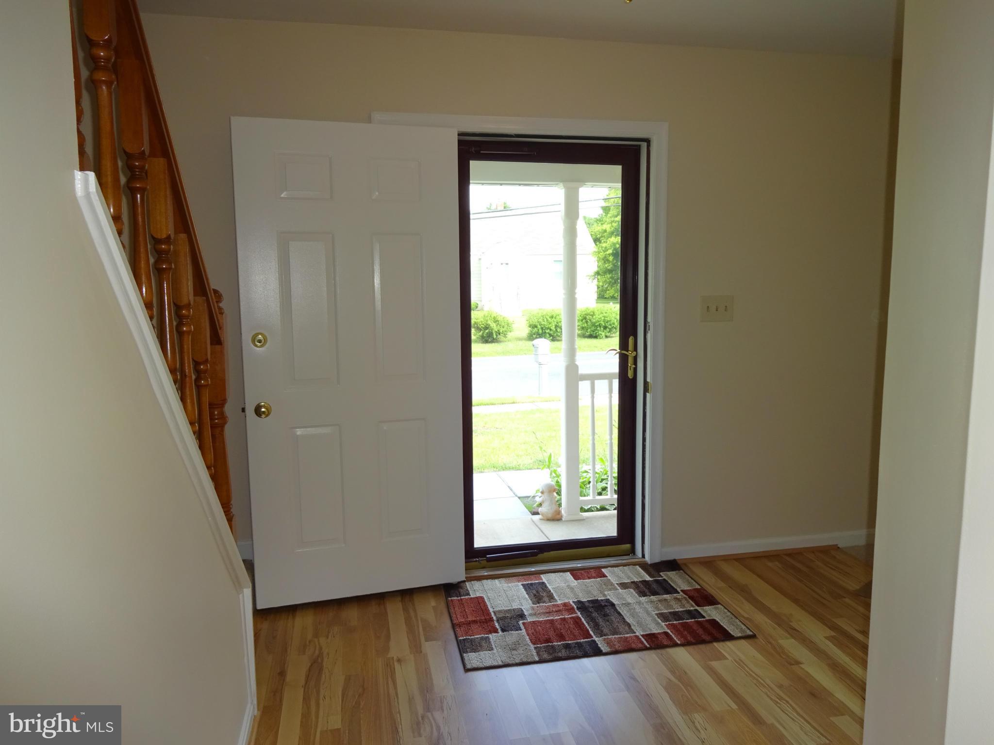 1613 Cape May Road Baltimore, MD 21221 - Photo 2 of 28 Main Entrance Foyer