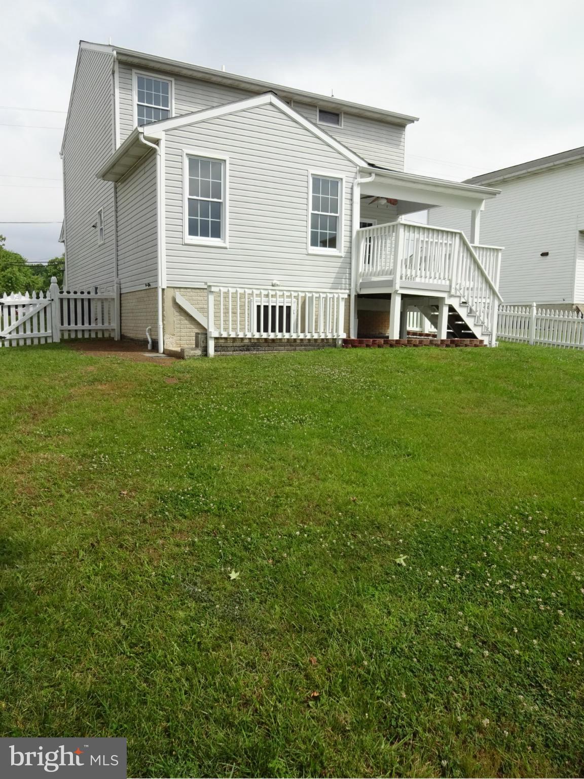 1613 Cape May Road Baltimore, MD 21221 - Photo 28 of 28 Exterior Rear Yard