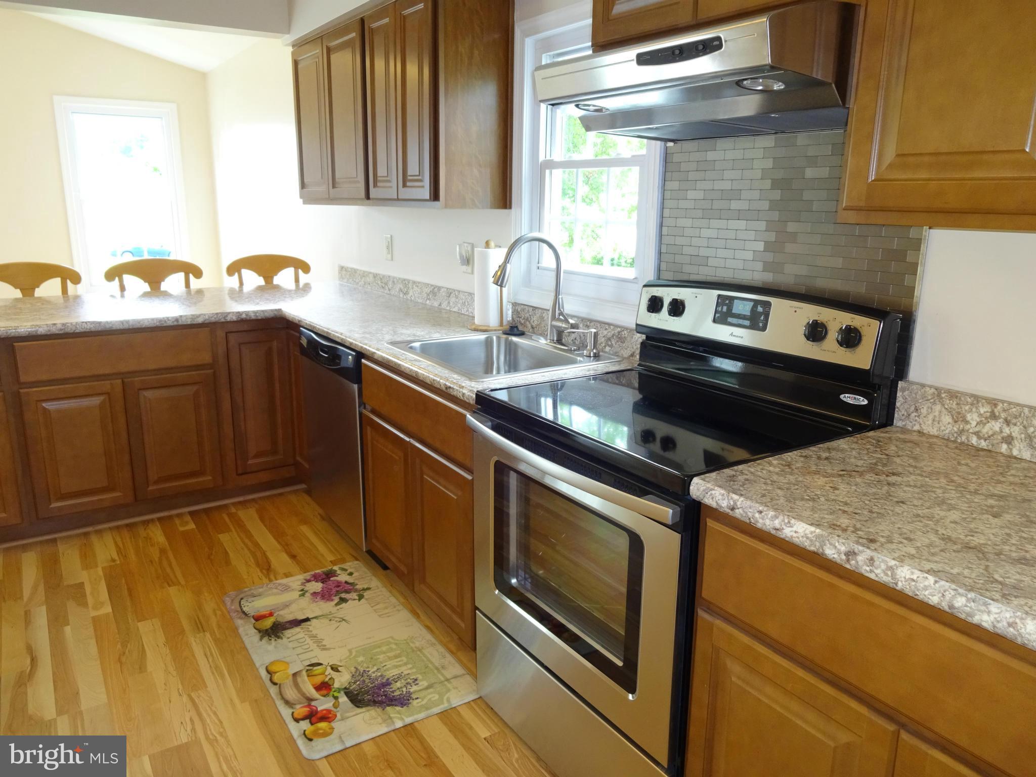 1613 Cape May Road Baltimore, MD 21221 - Photo 8 of 28 Updated Kitchen w/ Lots and Lots of Counter Space