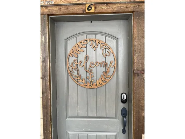 a close view of door lock