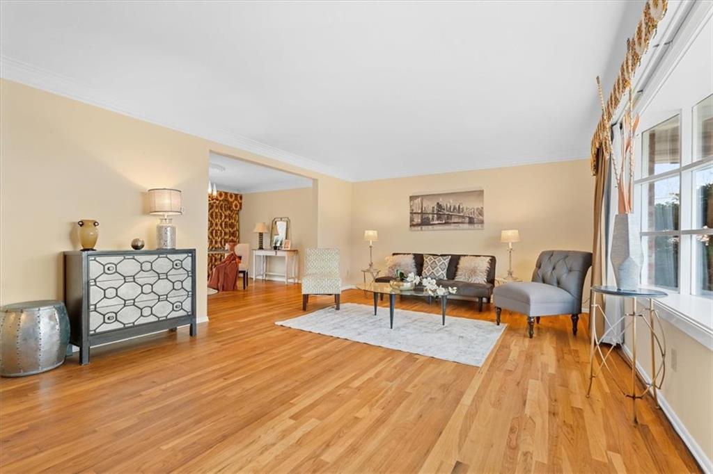 104 Dounreay Place Pittsburgh, PA 15237 - Photo 5 of 43 a living room with furniture and wooden floor