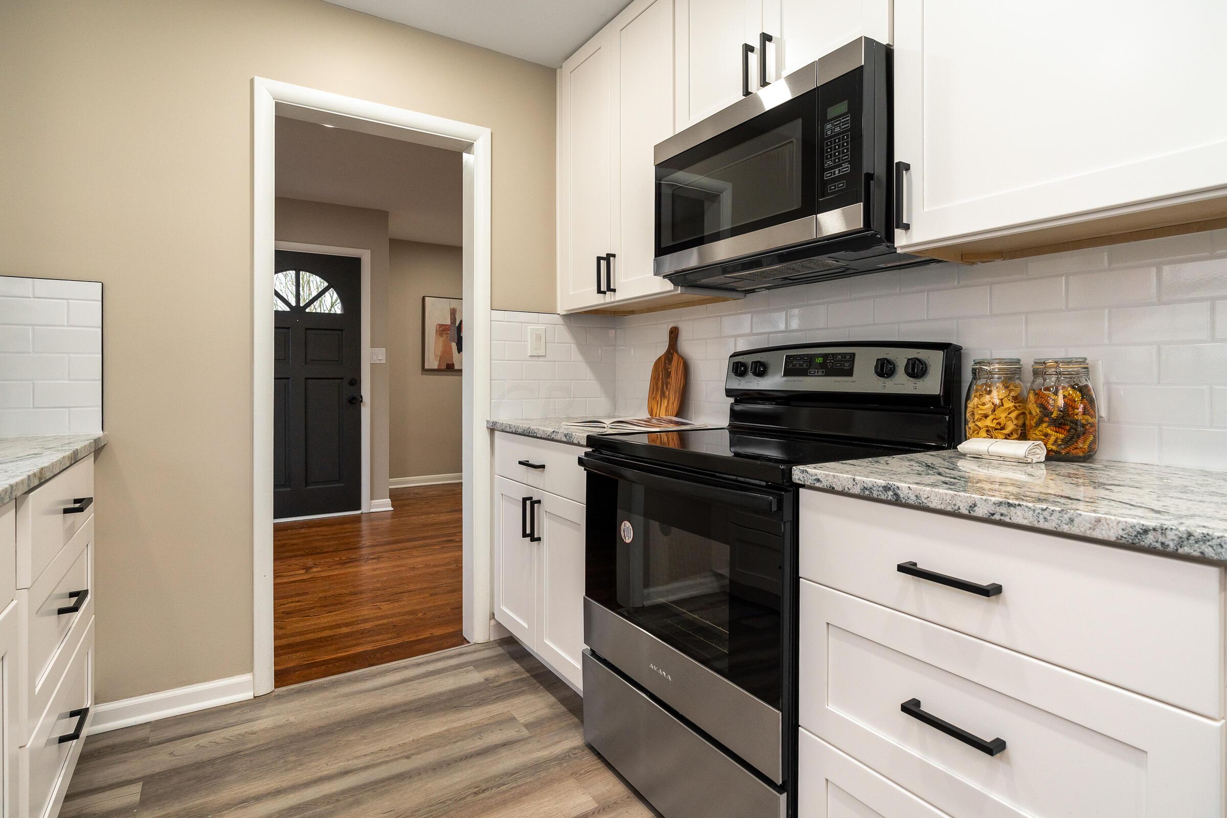 3229 Kenyon Road Columbus, OH 43221 - Photo 12 of 51 3229 Kenyon Rd-28