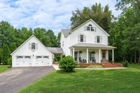 $599,900 | 135 Villa Drive, McMinnville, TN 37110