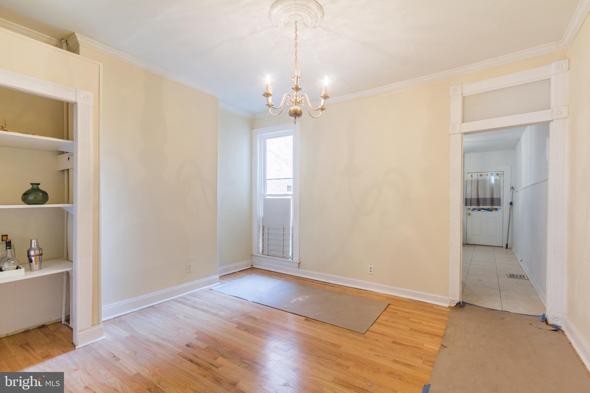1221 Cloverdale Road Baltimore, MD 21217 - Photo 5 of 22 Gallery Image 5