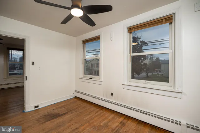 $240,000 | 100 South Chestnut Street, Mechanicsburg, PA 17055