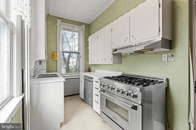 $395,000 | 47 Cherry Street, Walnutport, PA 18088