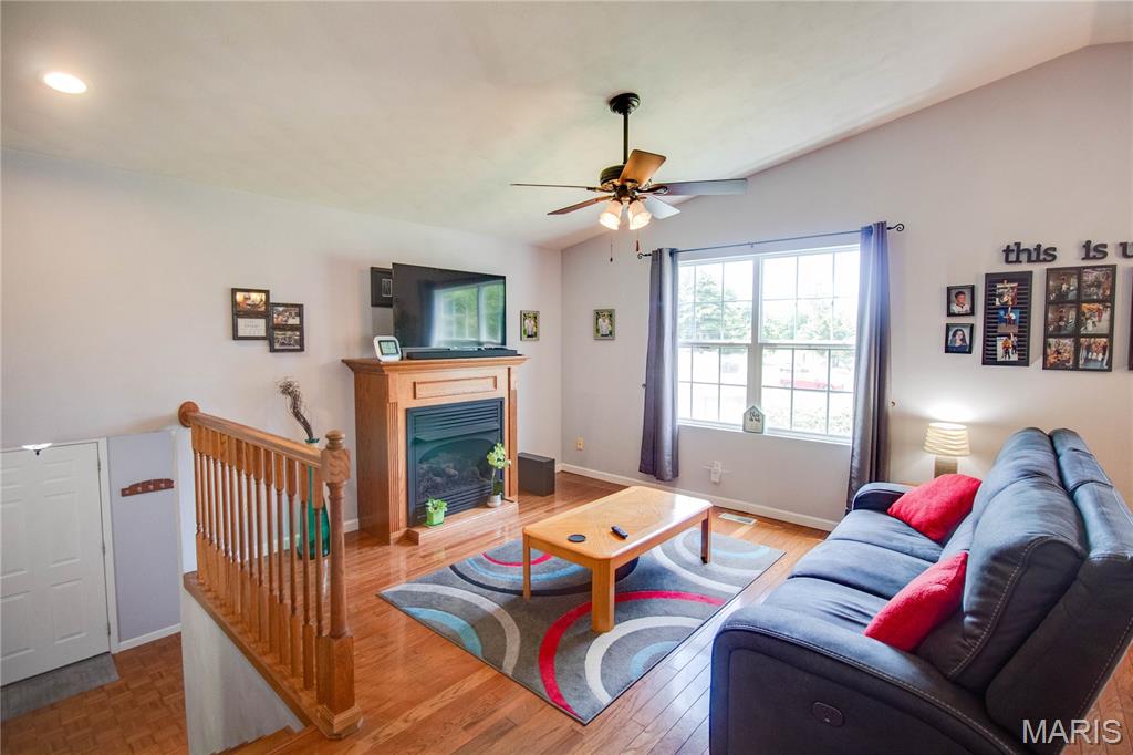 6302 Wenzel Road Alton, IL 62002 - Photo 19 of 63