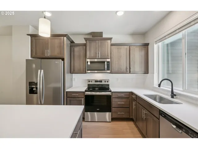 $449,900 | 21218 Southwest Ortiz Lane, Beaverton, OR 97003