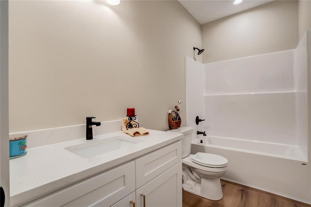 3559 Delaware Road Pomona, KS 66076 - Photo 17 of 33