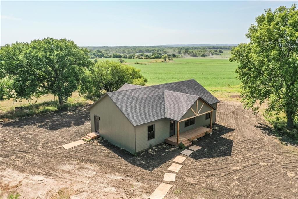 3559 Delaware Road Pomona, KS 66076 - Photo 25 of 33