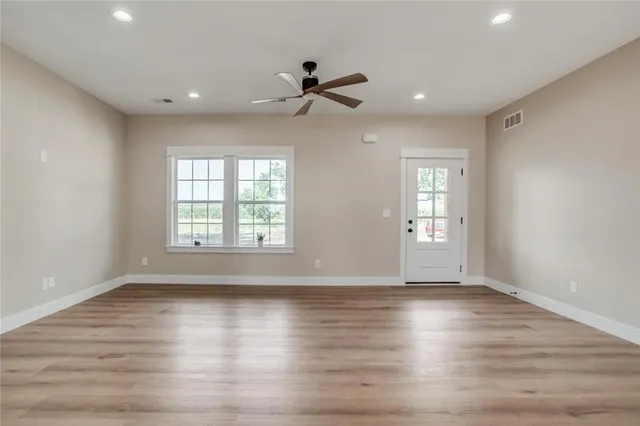 $459,000 | 3559 Delaware Road, Pomona, KS 66076