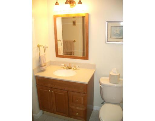 140 Kennedy Road Tewksbury, MA 01876 - Photo 9 of 10 Gallery Image 9