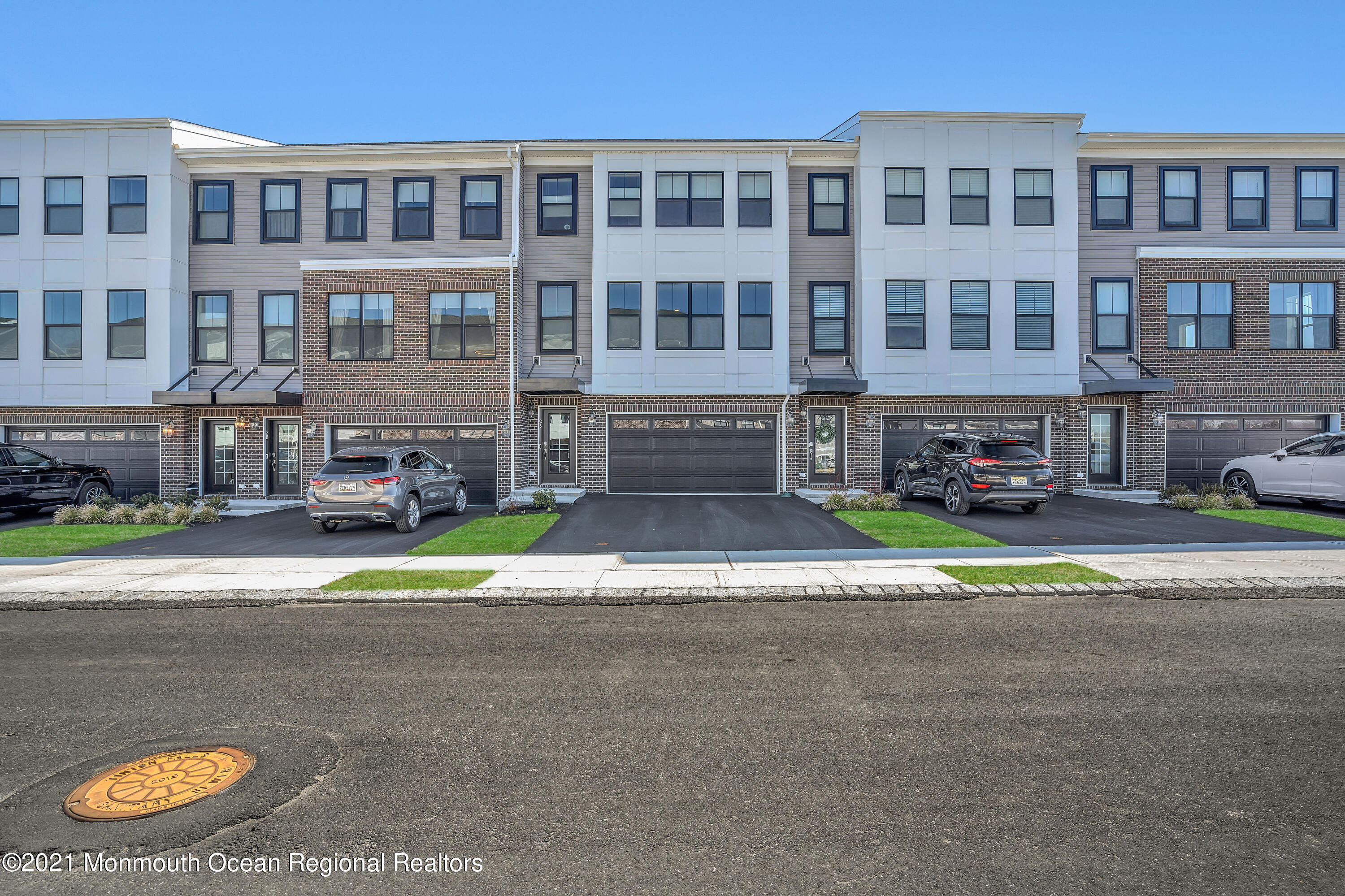 26 Kelly Way Tinton Falls, NJ 07724 - Photo 2 of 34 a house view with a outdoor space
