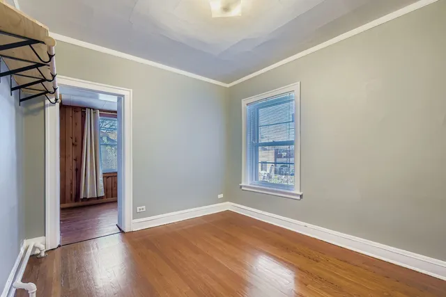 $2,300 | 6712 North Maplewood Avenue, Unit 1, Chicago, IL 60645