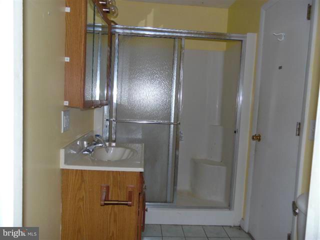 818 Joppa Farm Road Joppa, MD 21085 - Photo 11 of 20 Bath