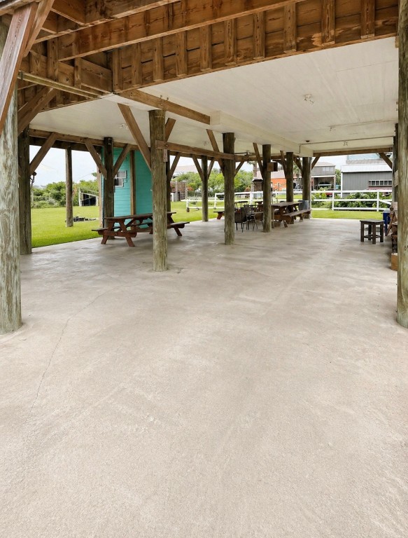 906 Moms Road Port Bolivar, TX 77650 - Photo 5 of 15