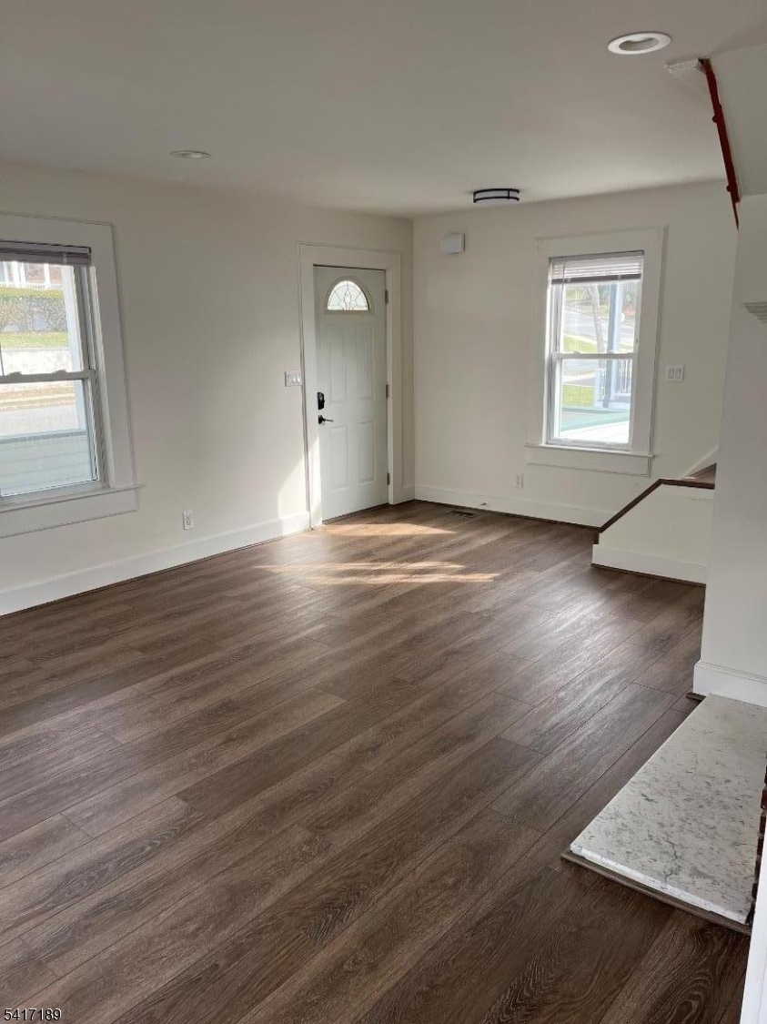 78 Elm Road, Unit 1 Caldwell, NJ 07006 - Photo 3 of 23