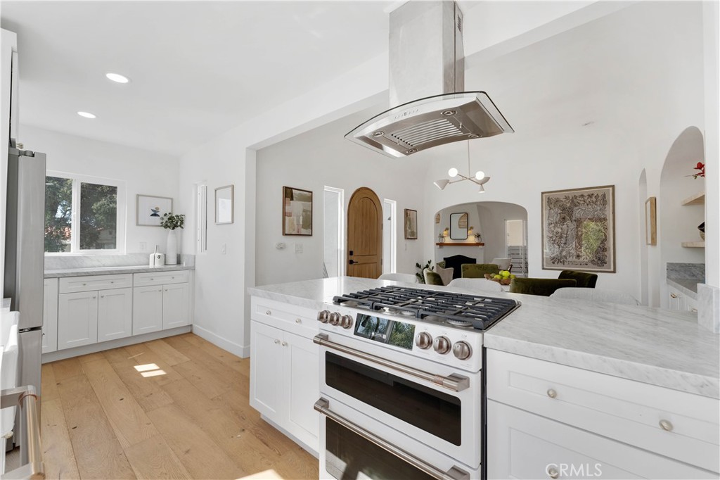 453 Alberta Street Altadena, CA 91001 - Photo 9 of 20