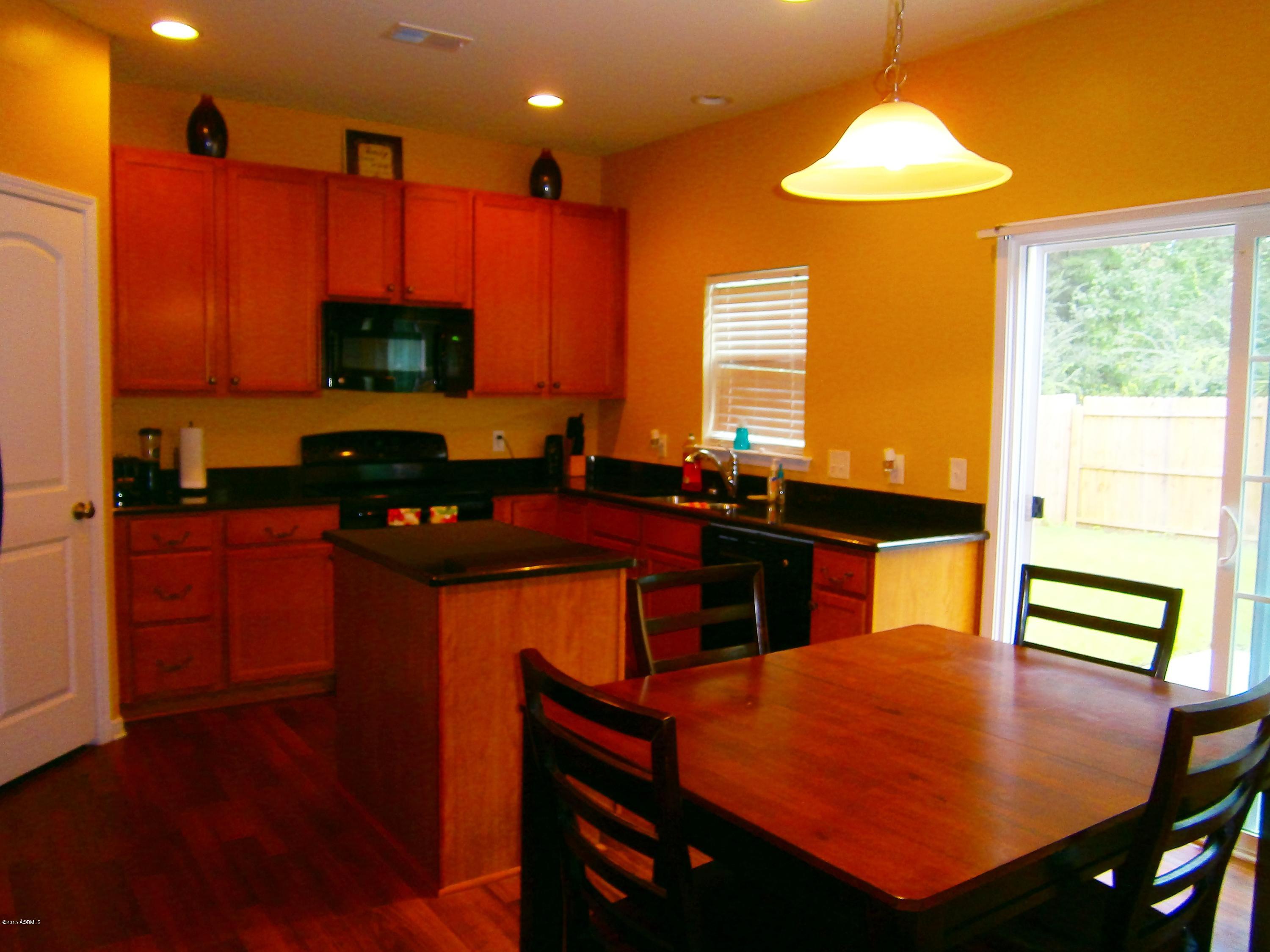 136 Glory Road Beaufort, SC 29906 - Photo 8 of 24 PA100024