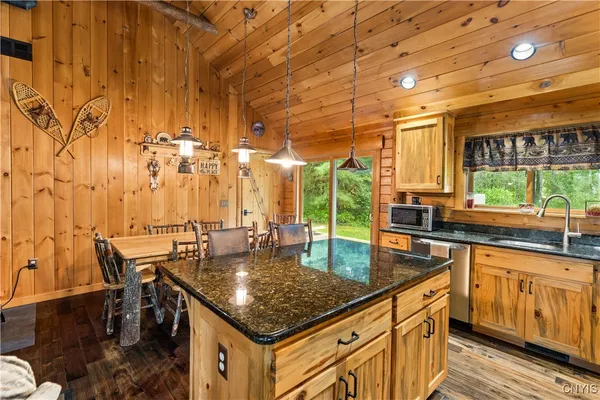 $489,900 | 1276 Grant Road, Russia, NY 13324