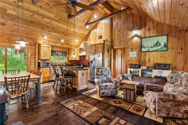 $489,900 | 1276 Grant Road, Russia, NY 13324