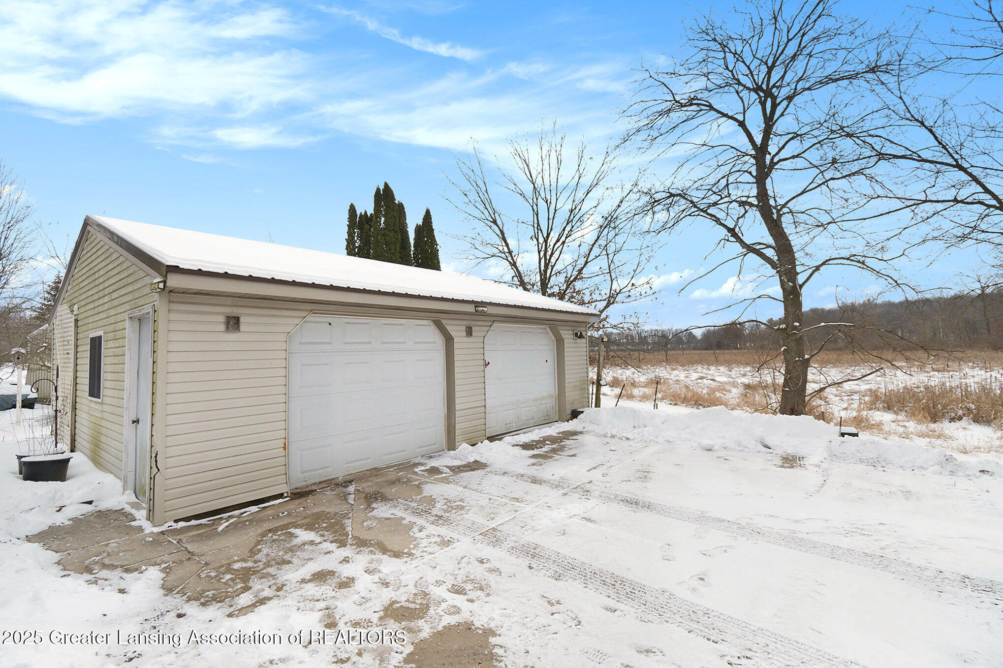 18065 Gregory Road Gregory, MI 48137 - Photo 27 of 35 Garage