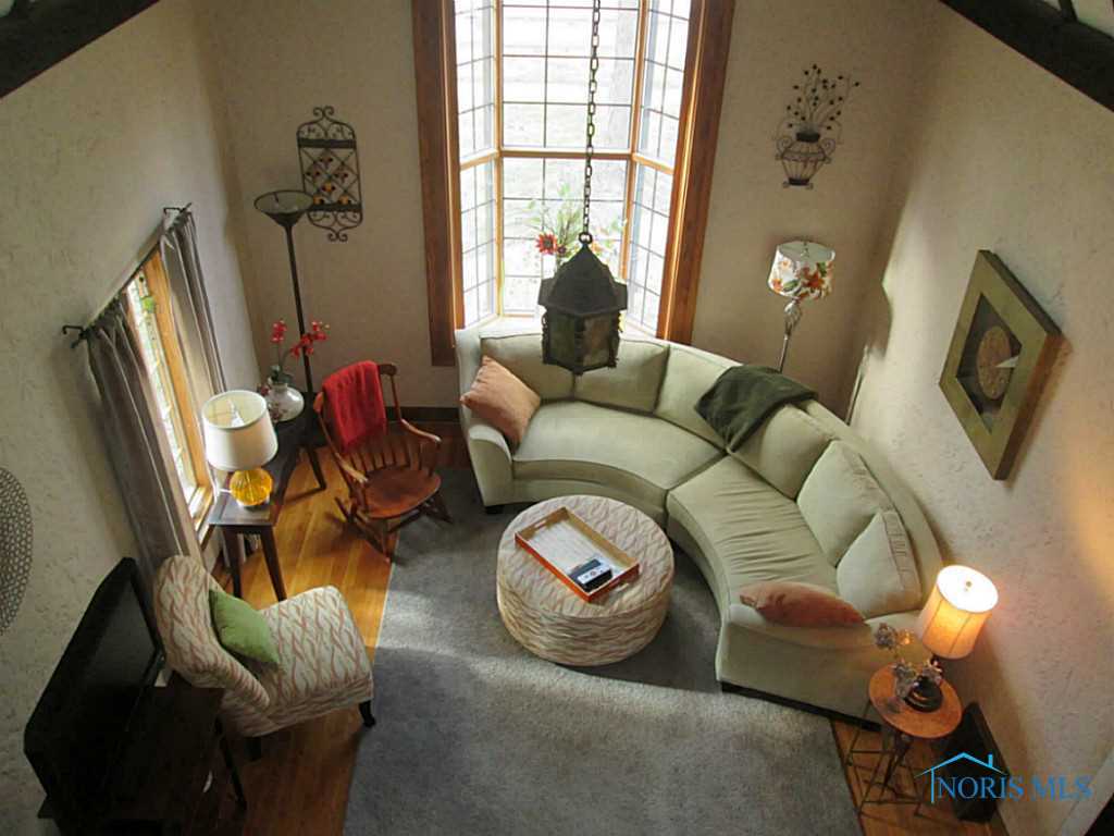 2548 Cheltenham Road Toledo, OH 43606 - Photo 5 of 18 Gallery Image 5