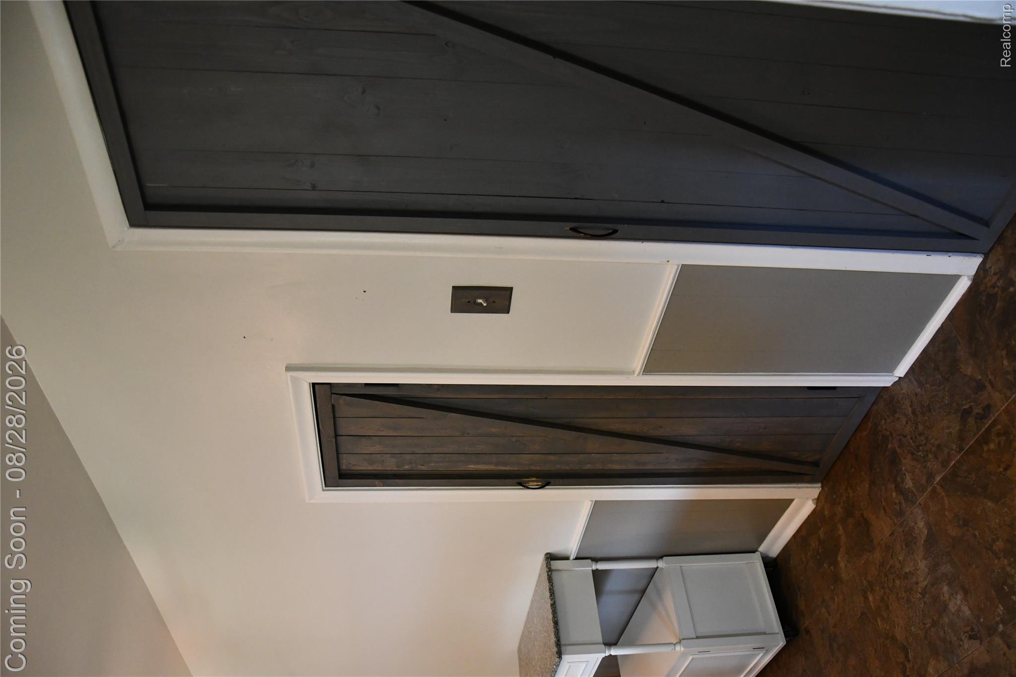 9039 Peer Road South Lyon, MI 48178 - Photo 29 of 47 DSC_1846.JPG