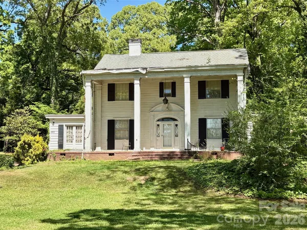 $599,900 | 1612 South New Hope Road, Gastonia, NC 28054