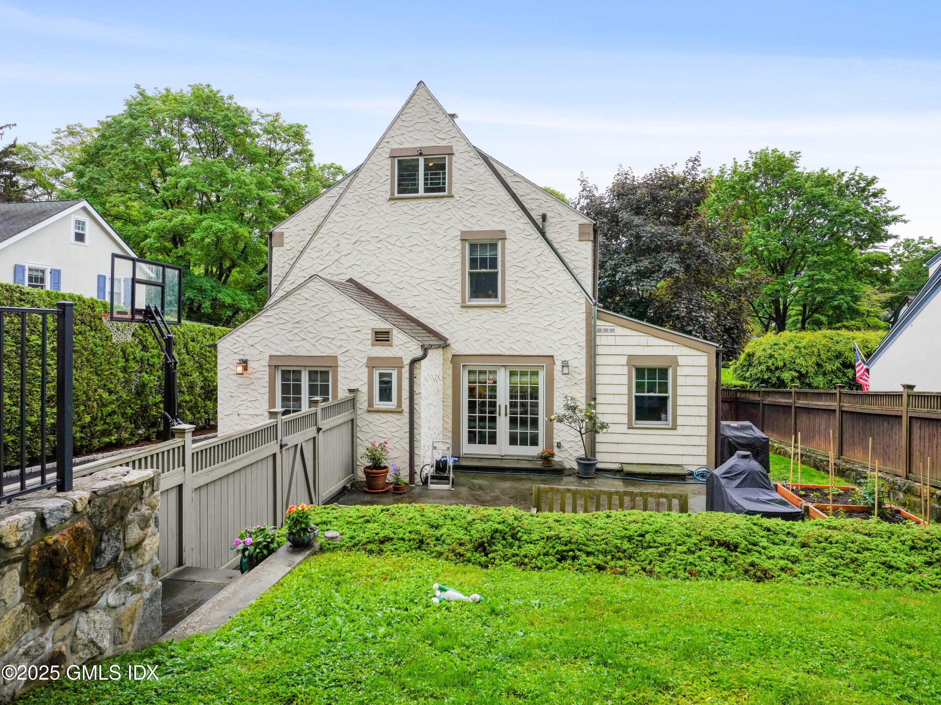 74 Valleywood Road Cos Cob, CT 06807 - Photo 29 of 29 Back of House