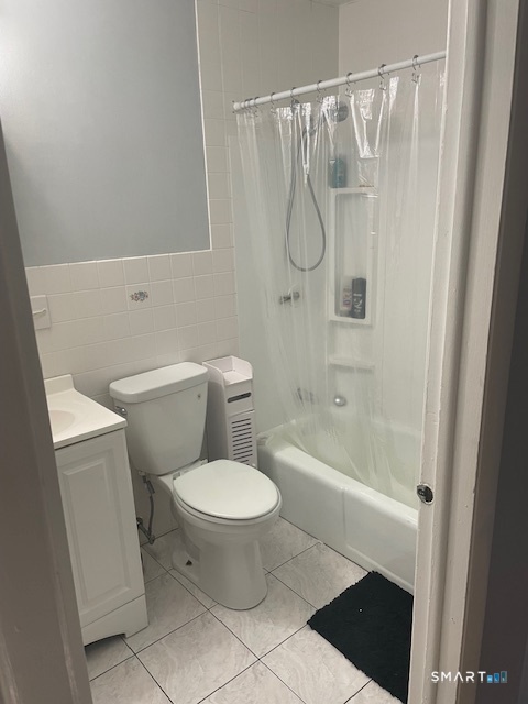 92 Glenstone Road Waterbury, CT 06705 - Photo 15 of 19