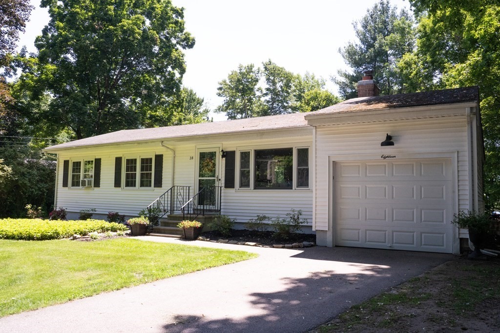 18 Gilmore Road Southborough, MA 01772 - Photo 2 of 36 Gallery Image 2