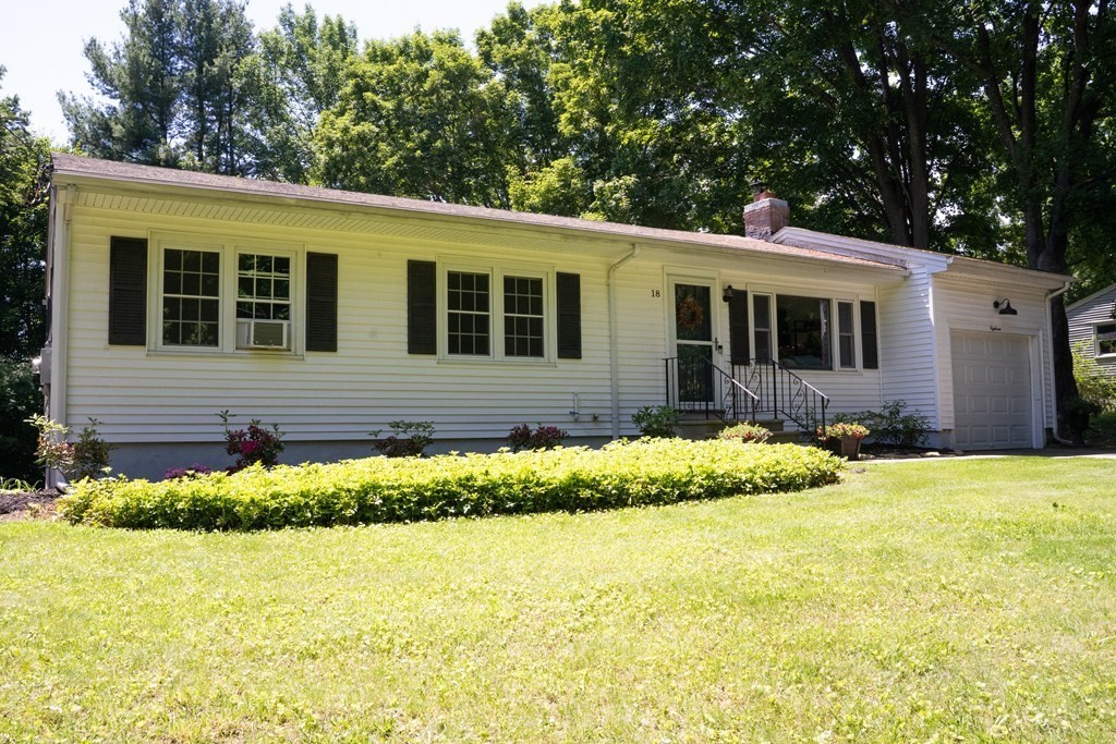 18 Gilmore Road Southborough, MA 01772 - Photo 3 of 36 Gallery Image 3