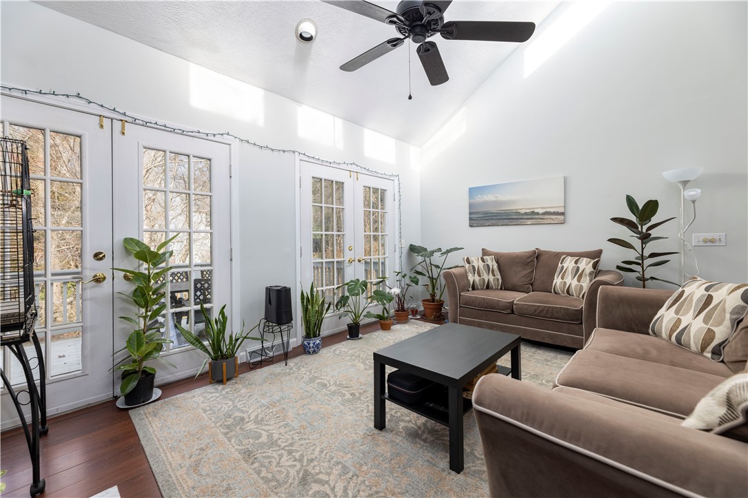 65 Edgewater Road Narragansett, RI 02882 - Photo 10 of 39
