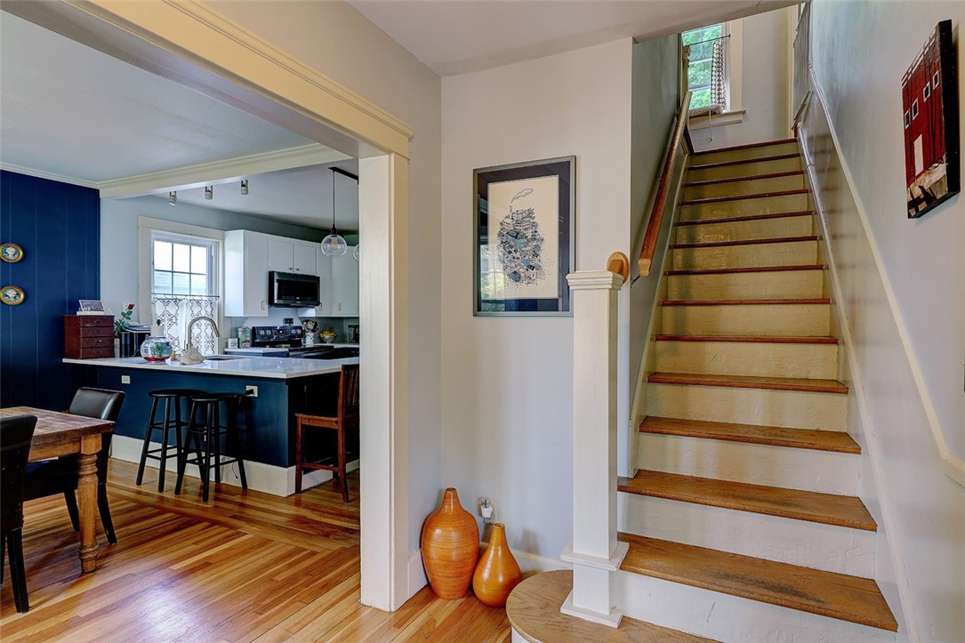 57 Colonial Road Providence, RI 02906 - Photo 16 of 32