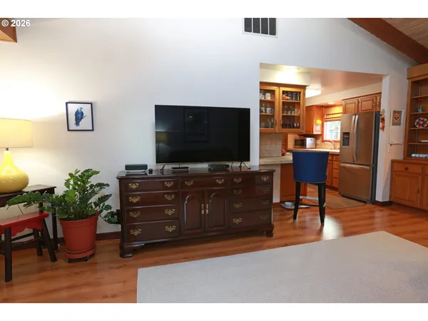 $539,000 | 374 Blackfoot Avenue, Eugene, OR 97404