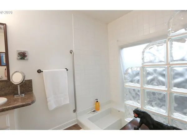 $539,000 | 374 Blackfoot Avenue, Eugene, OR 97404