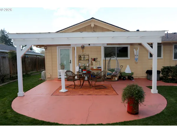 $539,000 | 374 Blackfoot Avenue, Eugene, OR 97404