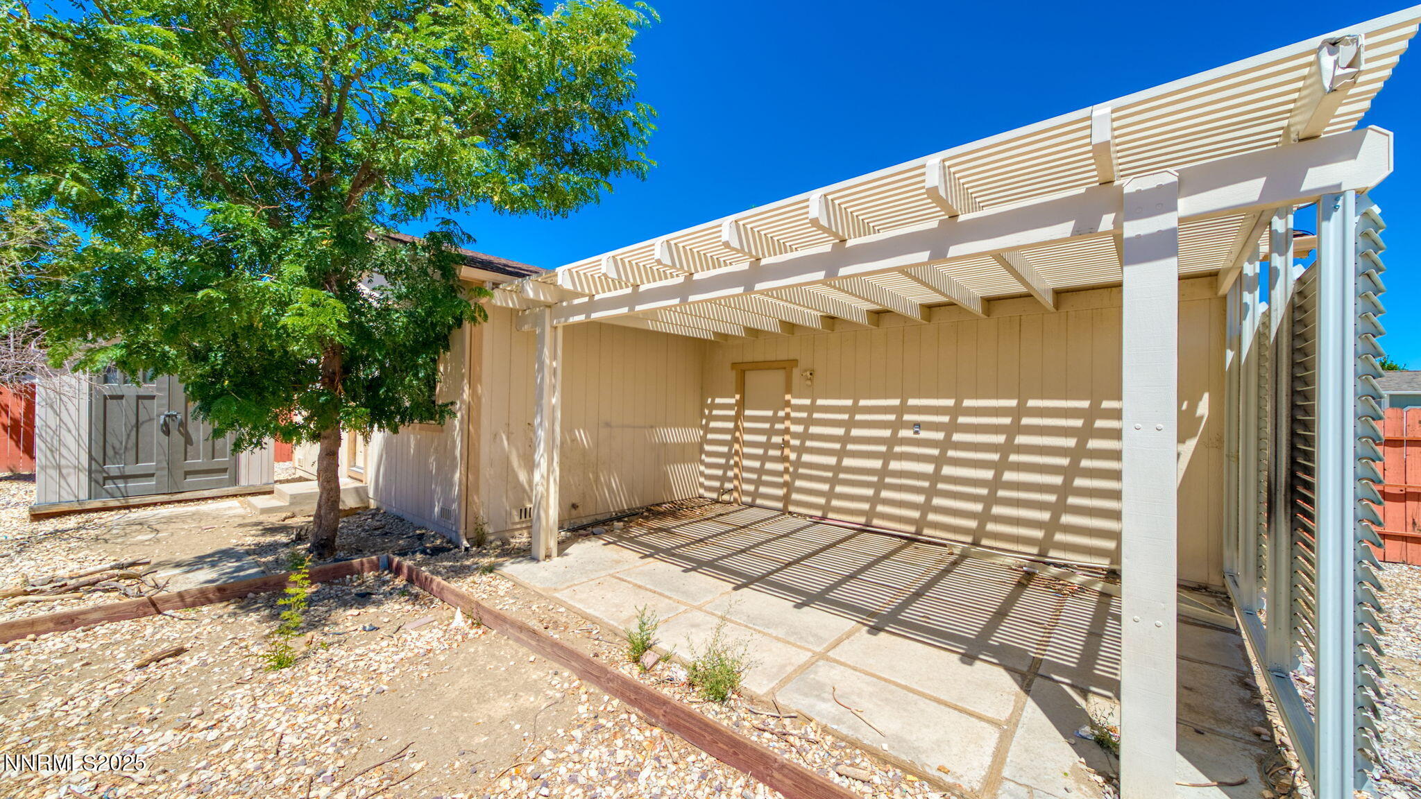 17776 Fortune Court Reno, NV 89508 - Photo 25 of 28 a front view of a house