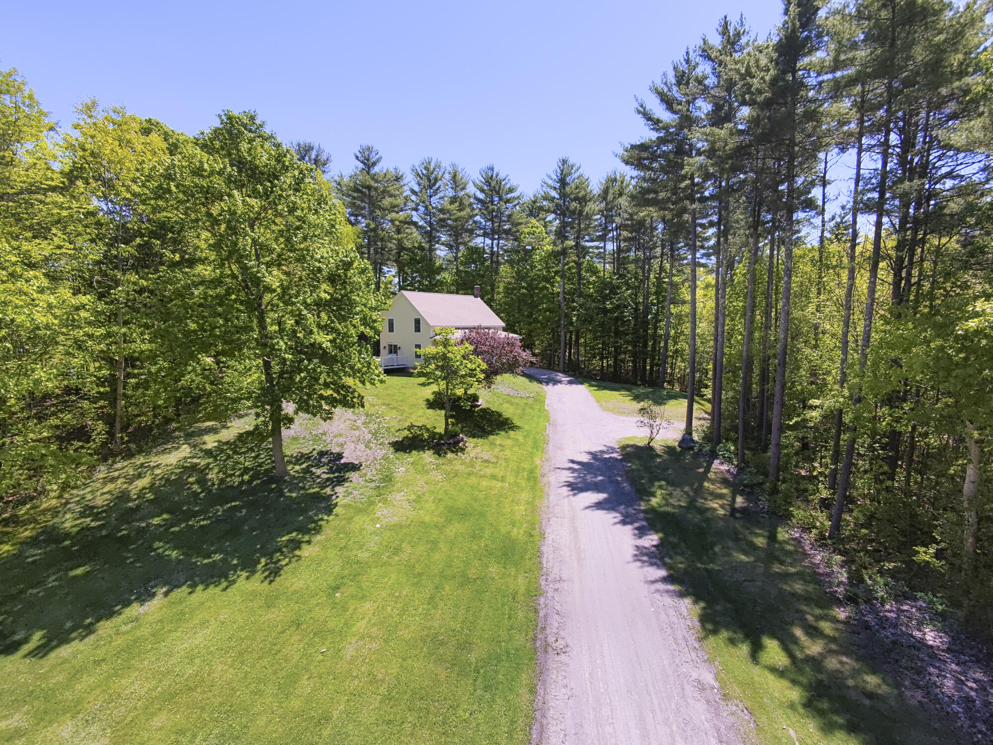 62 Wescott Road Gorham, ME 04038 - Photo 4 of 52 62 Wescott_W5_51