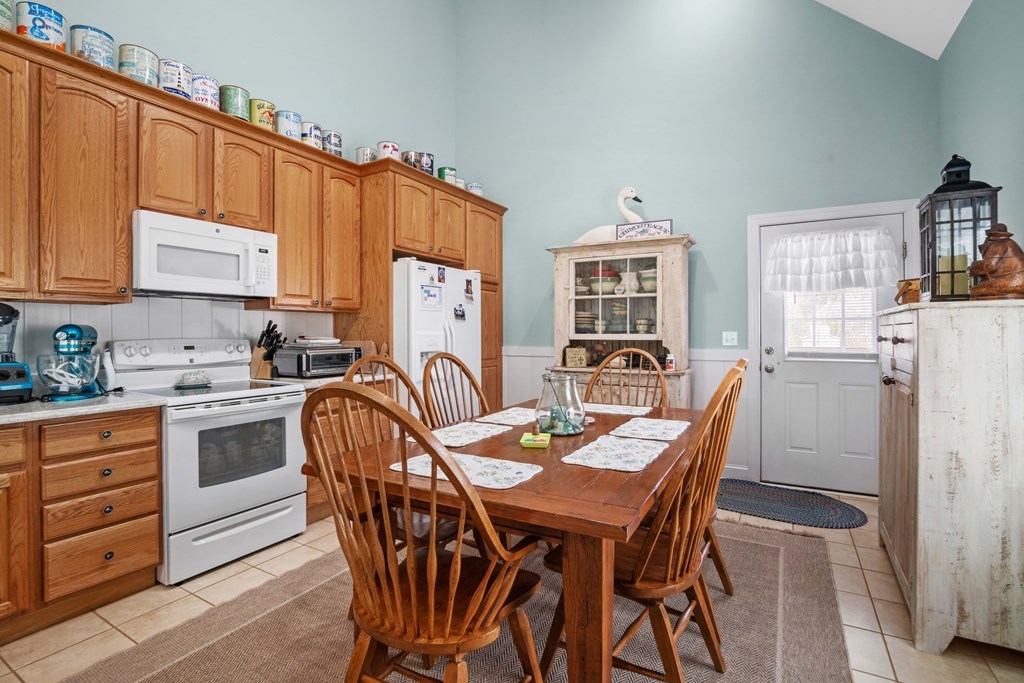 4515 Deep Hole Road Chincoteague Island, VA 23336 - Photo 10 of 33