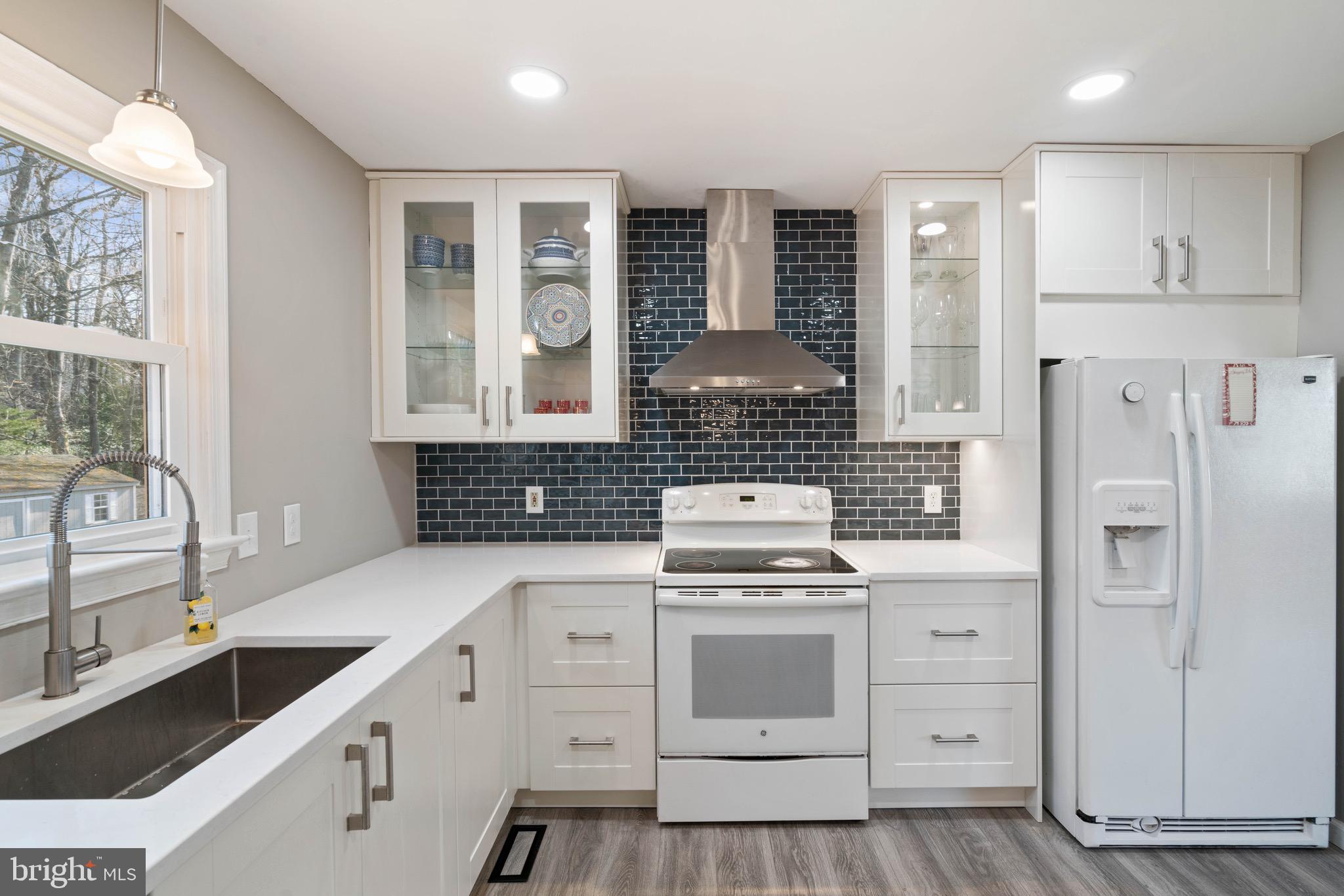 148 Coal Landing Road Stafford, VA 22554 - Photo 2 of 35 Gorgeous Gourmet Kitchen