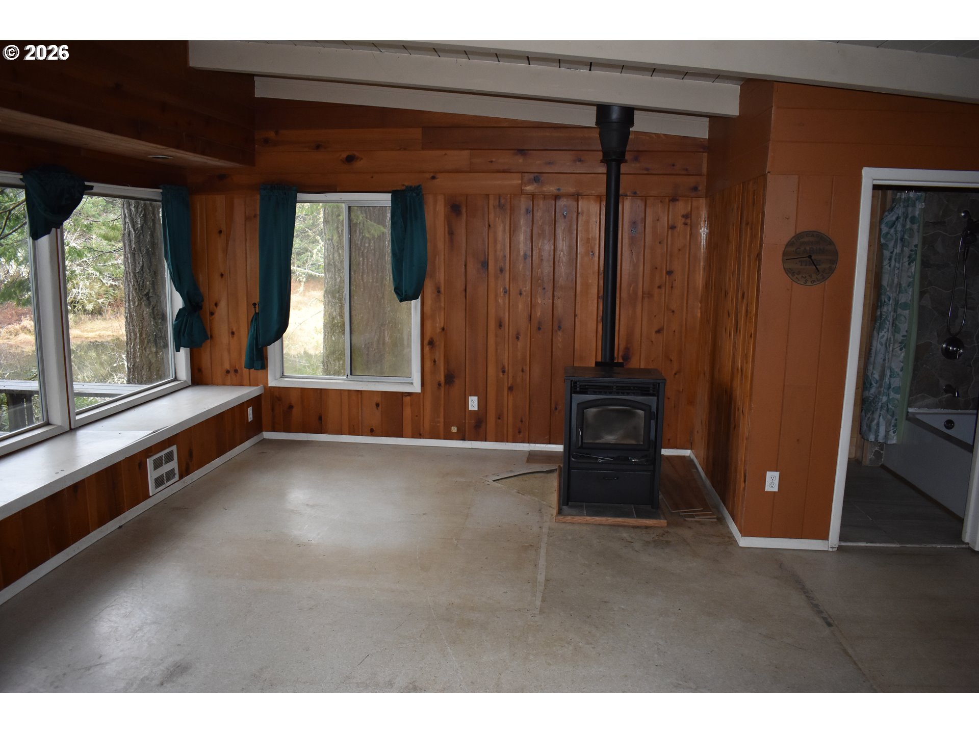 1221 North Tenmile Lakeside, OR 97449 - Photo 13 of 40