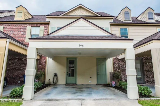 $229,000 | 106 Crystal Bay Court, Lafayette, LA 70506
